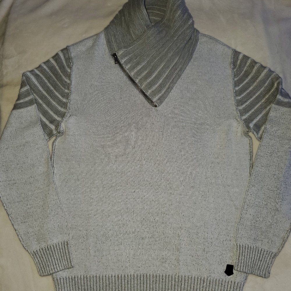 Trash Nouveau grey sweater new with tags size medi